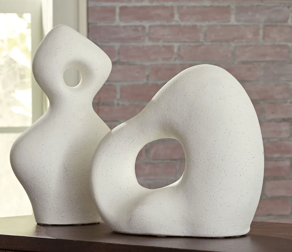 Arthrow Sculpture-8.webp